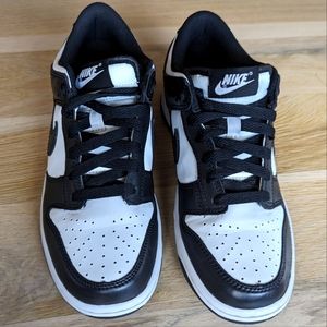 Nike Panda Dunk Low